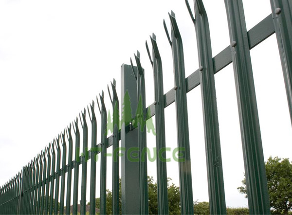 D Pale palisade fence