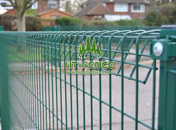 BRC Fence & Roll Top mesh fence