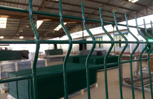 3D panel,welded wire panel fence production to Europe