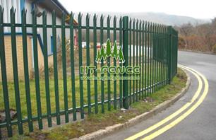 What is the palisade fence